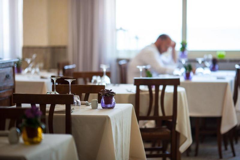 אורבטלו Hotel Villa Ambra מראה חיצוני תמונה